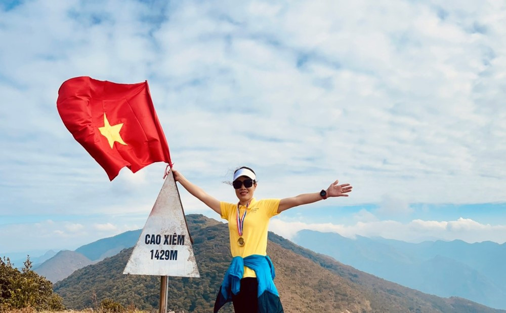 Cách Hà Nội khoảng hơn 200km, có 5 cung đường trekking ‘thách thức’ dân phượt, một nơi được mệnh danh là nóc nhà của Quảng Ninh - ảnh 3