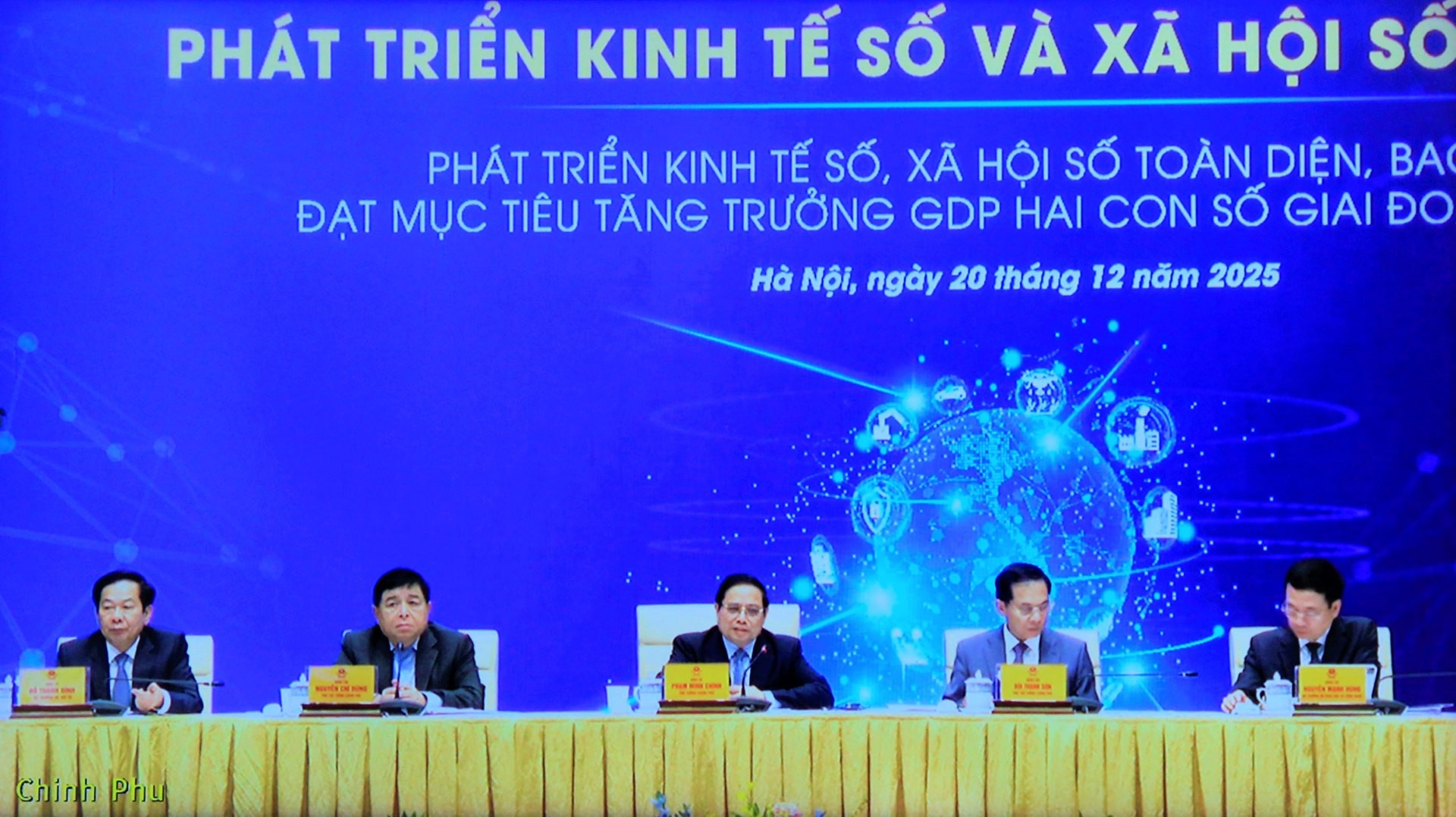 FPT, Becamex và Viettel hiến kế phát triển kinh tế số, hướng tới tăng trưởng GDP hai con số