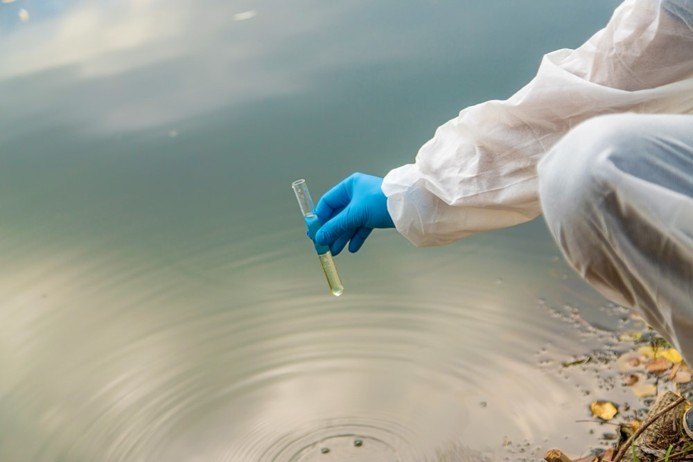 Đột phá chưa từng có: Tạo ra vật liệu mới có thể khử hóa chất độc hại ra khỏi nước chỉ trong vài giây - ảnh 2