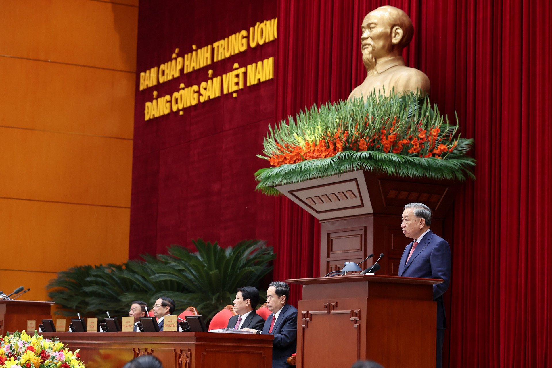 Việc lựa chọn nhân sự phải thật kỹ lưỡng, chắc chắn, thận trọng, chính xác, đúng quy định- Ảnh 5.