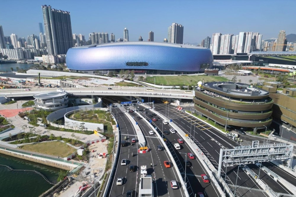 Thực hiện 2.400 vụ nổ ngầm để mở rộng tuyến giao thông trọng điểm, rút ngắn thời gian di chuyển từ 30 phút xuống còn 5 phút - ảnh 1