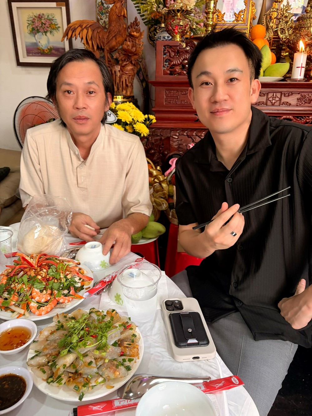 Gia đình tiết lộ sự thật về nghệ sĩ Hoài Linh - ảnh 2