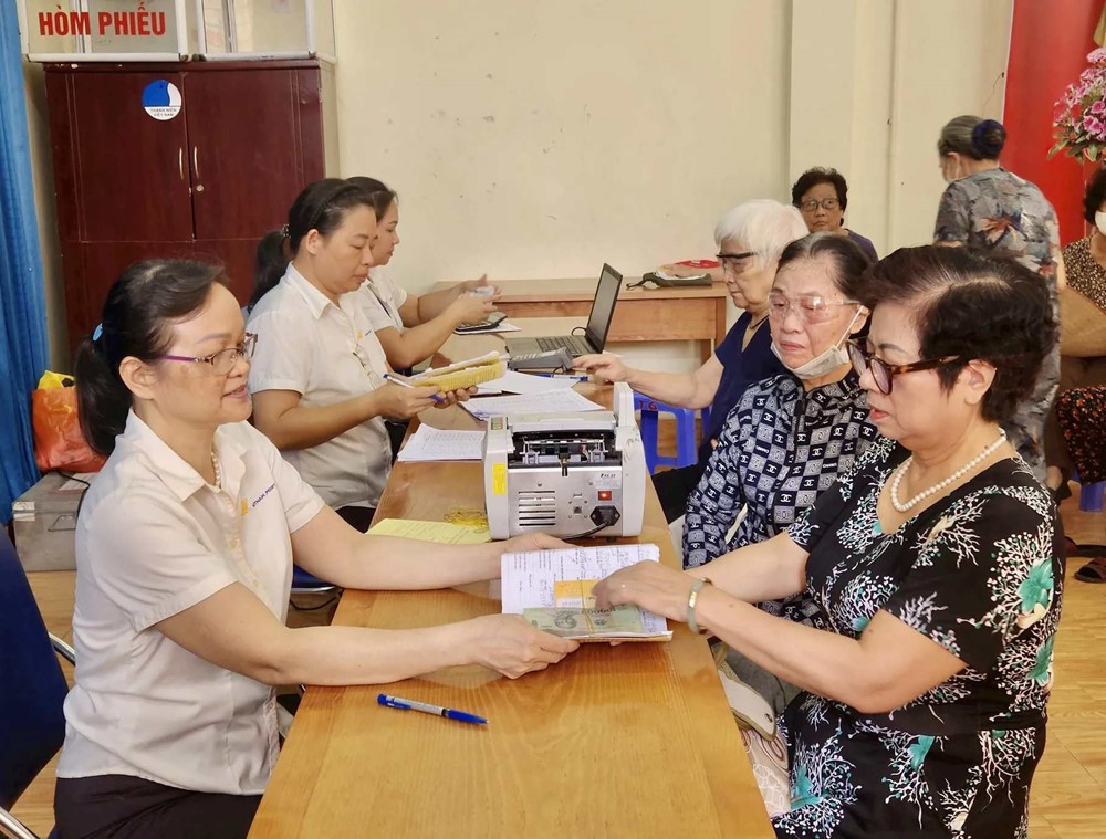 Bộ Y tế phản hồi đề xuất 60 tuổi được nhận trợ cấp hưu trí xã hội 500.000 đồng - ảnh 1