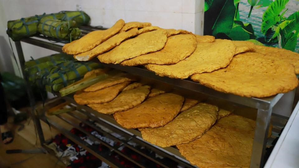 Kịp thời ngăn chặn hơn 170kg giò, chả có chất cấm - ảnh 1