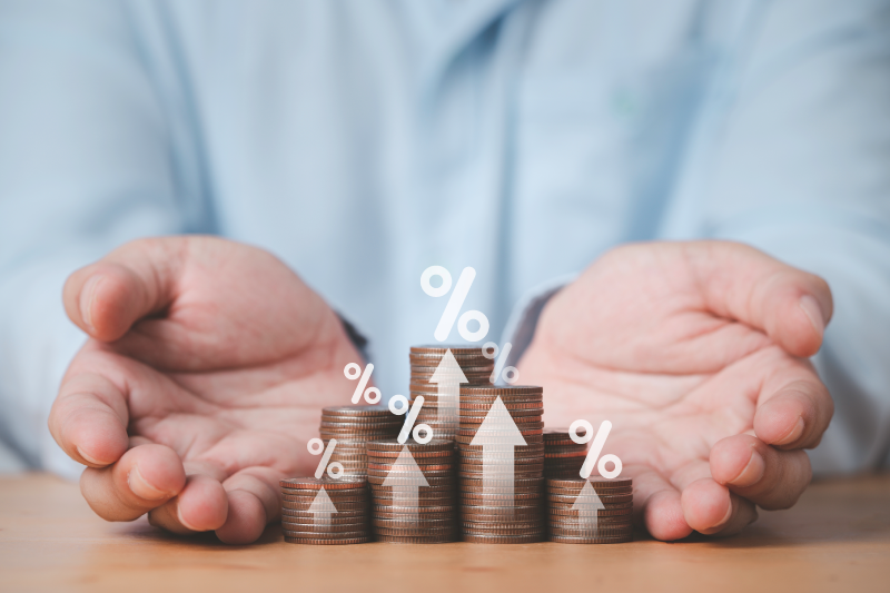 Giải mã làn sóng tăng lãi suất huy động của các ngân hàng