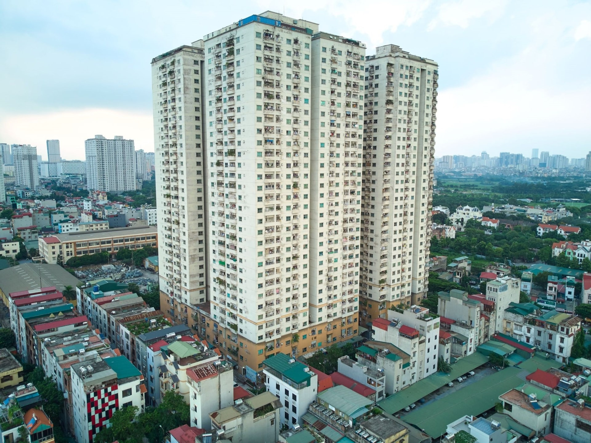 Dự án khiến ‘đại gia điếu cày’ Lê Thanh Thản bị truy tố ‘lừa dối khách hàng’: Bẻ cong quy hoạch, 488 hộ vướng pháp lý