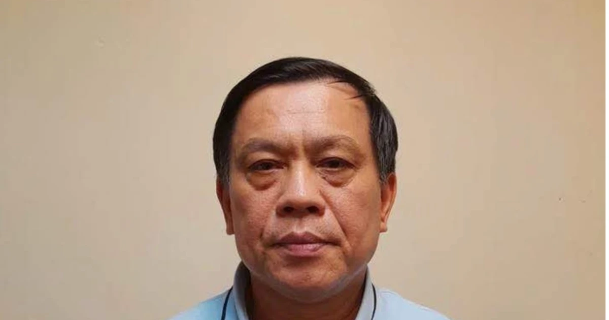 Cựu Thứ trưởng Nguyễn Bá Hoan bị cáo buộc nhận hối lộ hơn 5 tỷ đồng