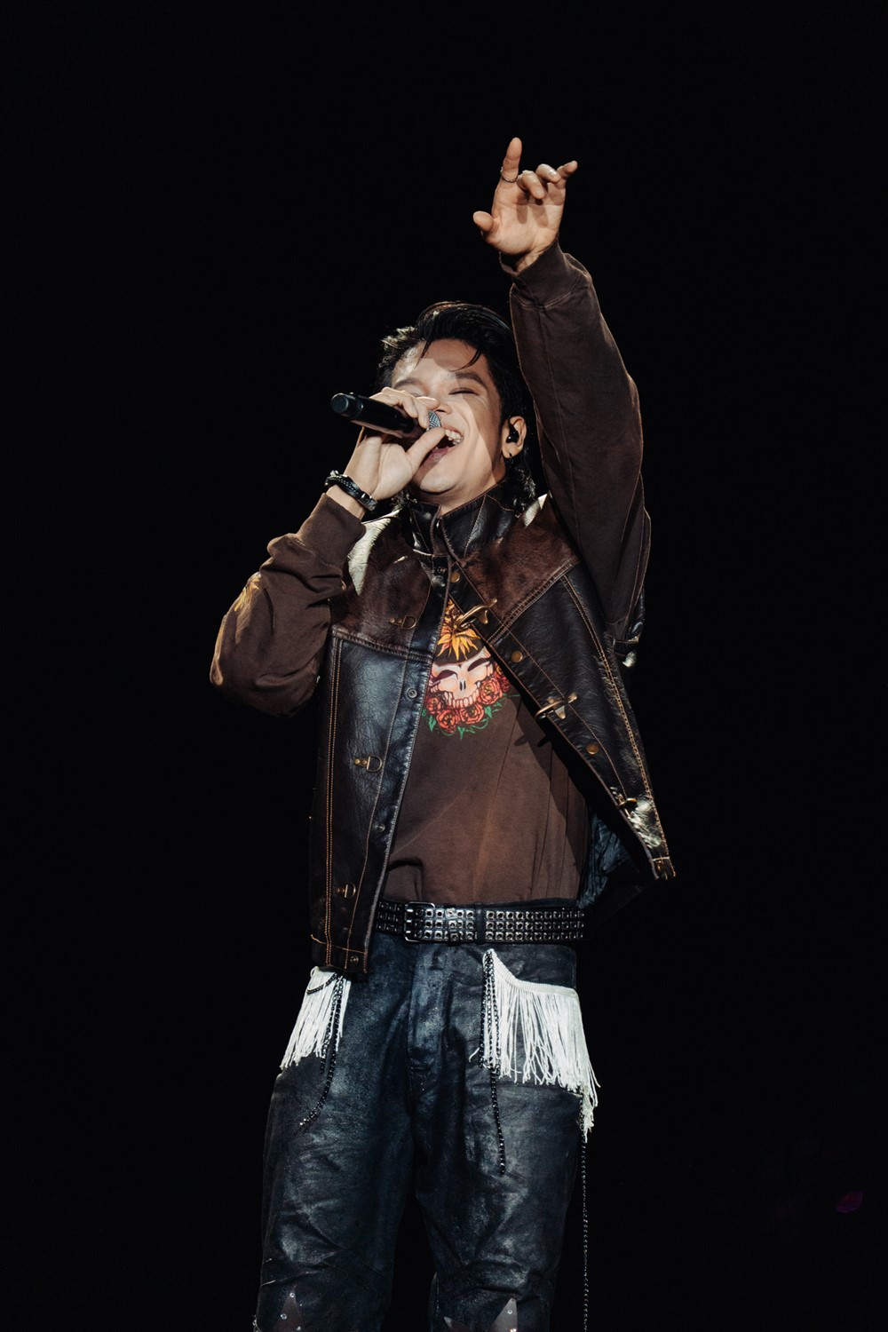 Công viên lớn nhất Hà Nội bùng nổ với sự xuất hiện của dàn nghệ sĩ và hàng chục nghìn khán giả - ảnh 6