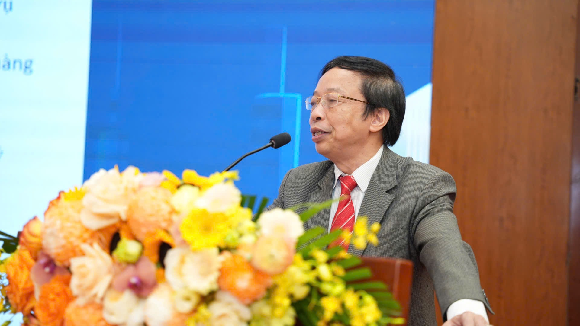 TS. Phạm Xuân Hòe: Tăng cung tín dụng để chạy theo tăng trưởng cao phải cân nhắc hết sức thận trọng