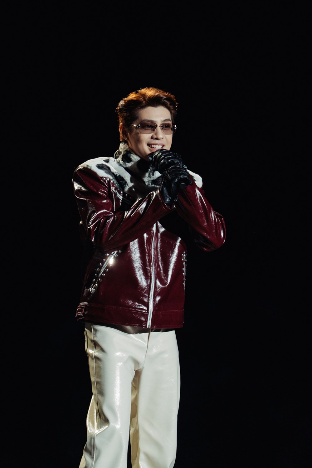 Công viên lớn nhất Hà Nội bùng nổ với sự xuất hiện của dàn nghệ sĩ và hàng chục nghìn khán giả - ảnh 8