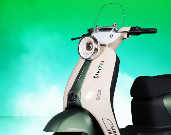 Xe điện học sinh - sinh viên 'nóng' trở lại: Mẫu xe gây 'sốt' nhờ thiết kế trẻ trung, đi tới 80km/lần sạc, giá chỉ 13,5 triệu