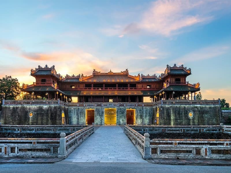 Hé lộ con số choáng ngợp về di tích Việt Nam: 4 vạn di tích được xếp hạng, hơn 300 bảo vật quốc gia trải rộng 34 tỉnh, thành