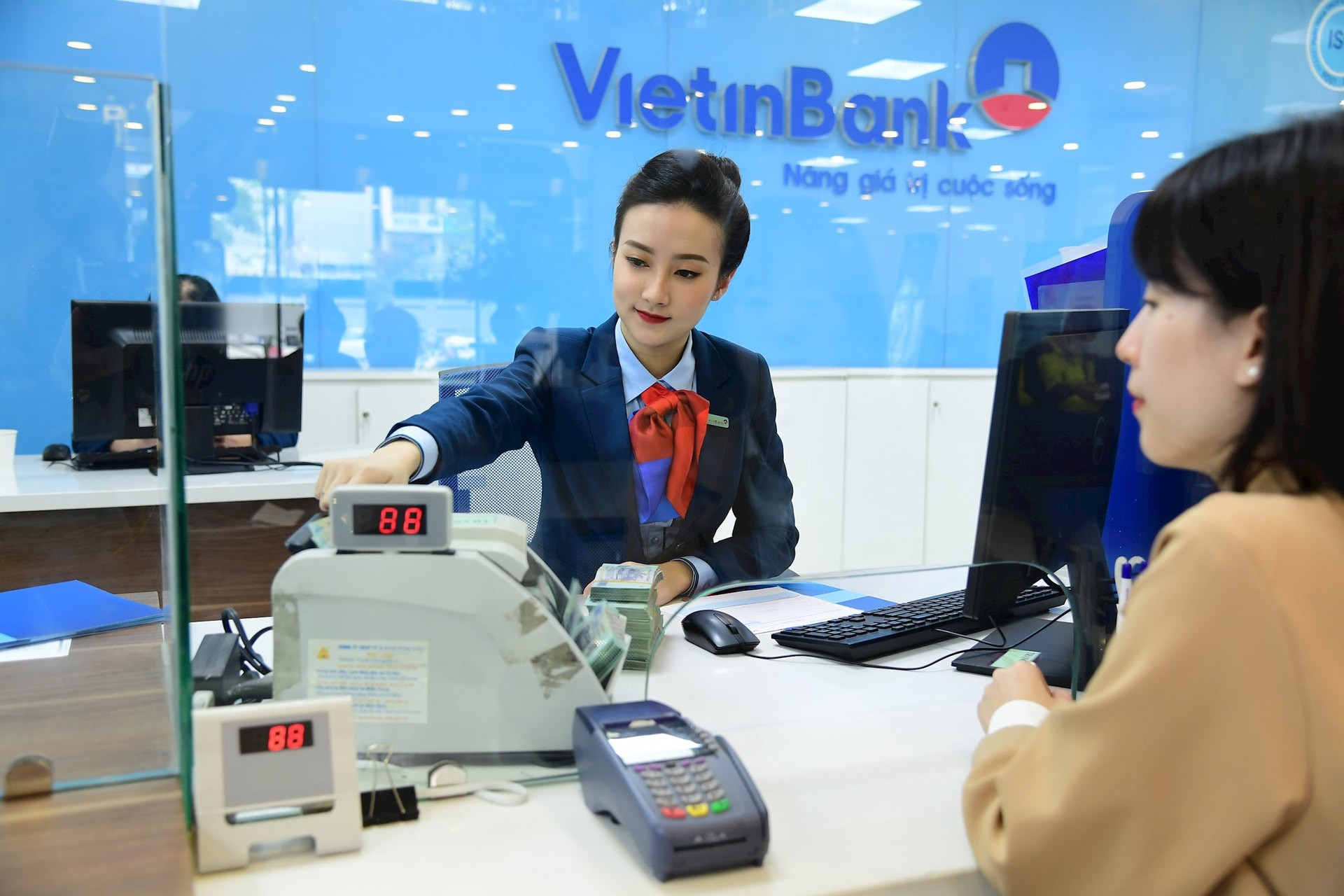 Vietinbank phân phối gần 2,4 tỷ cổ phiếu trả cổ tức cho 55.846 cổ đông