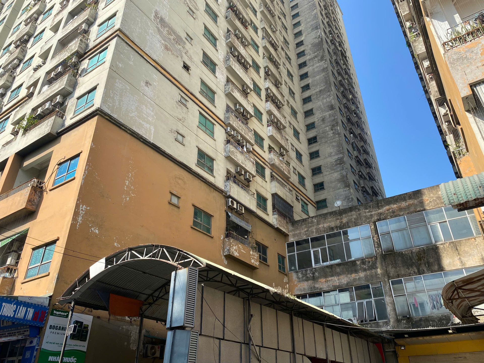 Hiện trạng các tòa nhà tại dự án CT6 Kiến Hưng