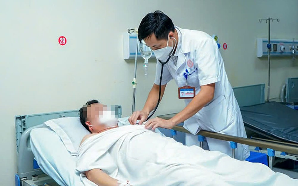 Người đàn ông đột quỵ sau khi ăn tối, bác sĩ cảnh báo 3 loại gia vị quen thuộc gây tắc nghẽn mạch máu - ảnh 1