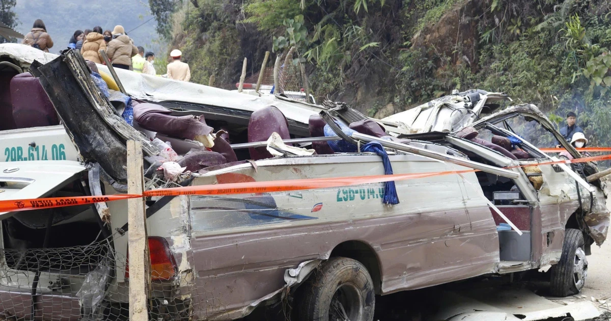 Vụ lật xe từ thiện tại Lào Cai: Dữ liệu camera hành trình của phương tiện vẫn được lưu trữ đầy đủ