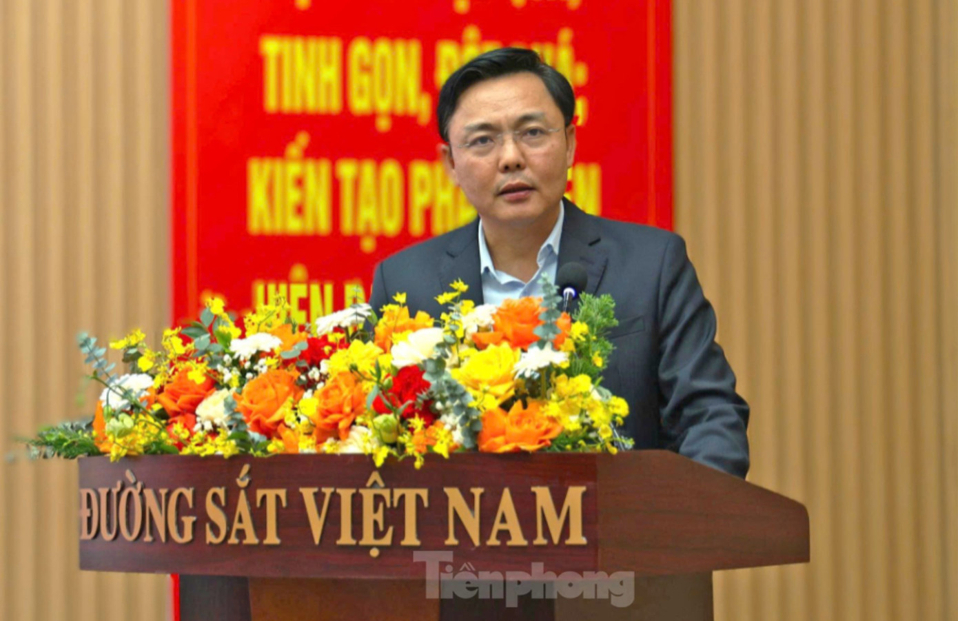 duong-sat-tai-co-cau-de-huong-toi-mo-hinh-tap-doan-5881.jpg