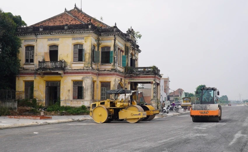 Sắp hoàn thành tuyến đường gần 2.000 tỷ nằm vắt qua biệt thự cổ trăm tuổi ở Đồng Nai- Ảnh 4.