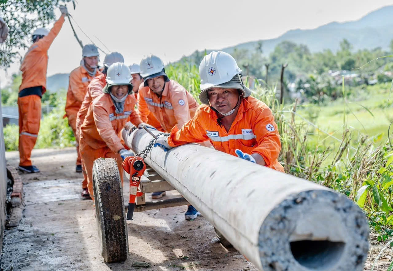 EVN tiếp tục có lãi, nộp ngân sách Nhà nước trên 26.300 tỷ đồng
