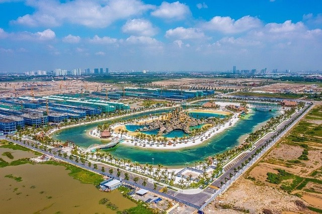 Thoát 'đáy' 2022-2024, loạt doanh nghiệp ngành địa ốc đồng loạt đổi chiến lược- Ảnh 2. Thoát 'đáy' 2022-2024, loạt doanh nghiệp ngành địa ốc đồng loạt đổi chiến lược- Ảnh 2.