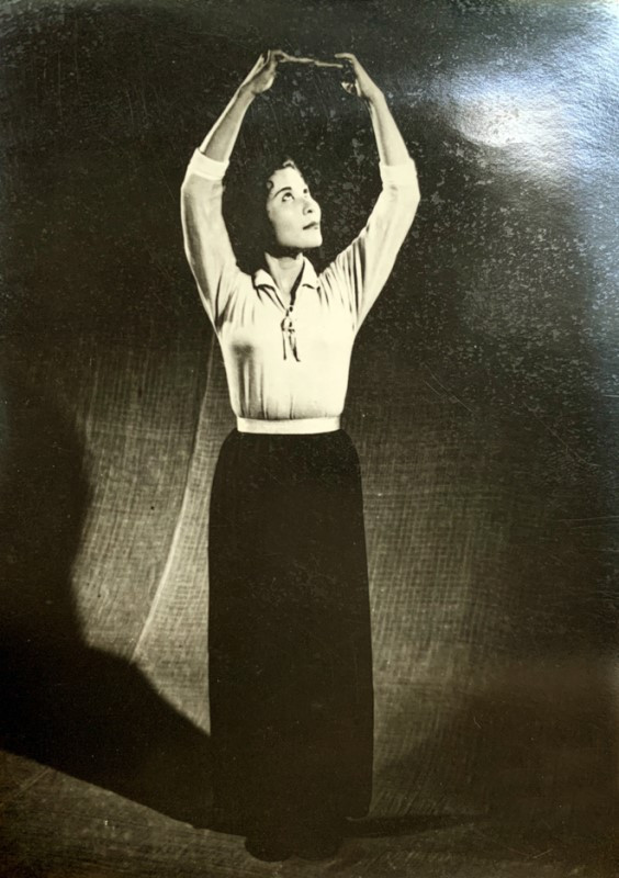 ‘Người mẹ hiền nhất màn ảnh Việt’ từng hoạt động cách mạng, có chồng là nhạc sĩ nổi tiếng, U100 vẫn chưa được phong tặng danh hiệu NSND - ảnh 2