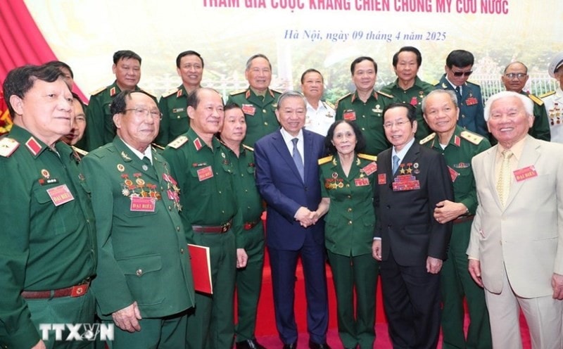 Thanh niên xung phong chính thức được tăng trợ cấp hằng tháng - ảnh 1