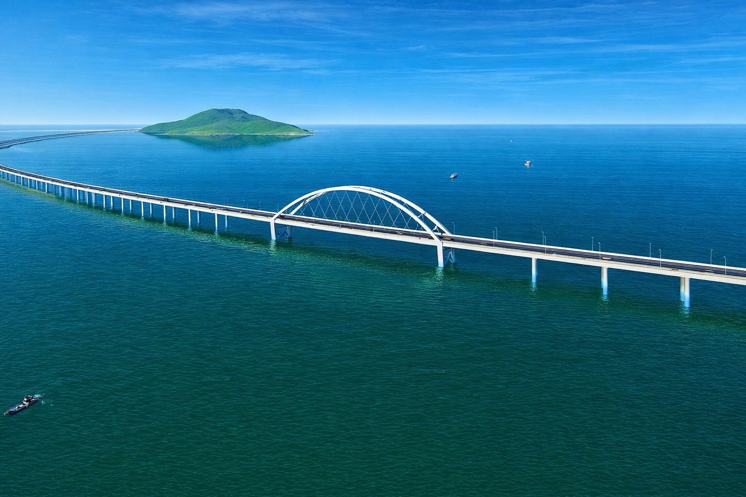 Cầu vượt biển dài nhất Việt Nam, TOP 3 Đông Nam Á nhận chỉ đạo 'nóng' của Thủ tướng- Ảnh 4. Cầu vượt biển dài nhất Việt Nam, TOP 3 Đông Nam Á nhận chỉ đạo 'nóng' của Thủ tướng- Ảnh 4.