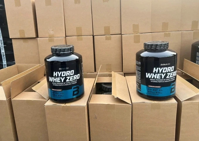 Công an vừa phá đường dây buôn lậu hơn 50.000 hộp thực phẩm chức năng do T.V.V cầm đầu, giá trị hơn 40 tỷ đồng