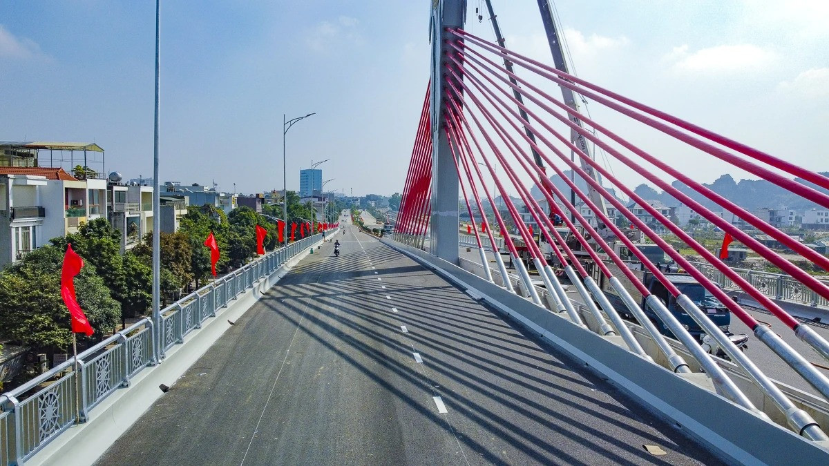 Trước Tết Nguyên đán, người dân Thanh Hóa sẽ đón công trình giao thông đặc biệt của tỉnh- Ảnh 2.