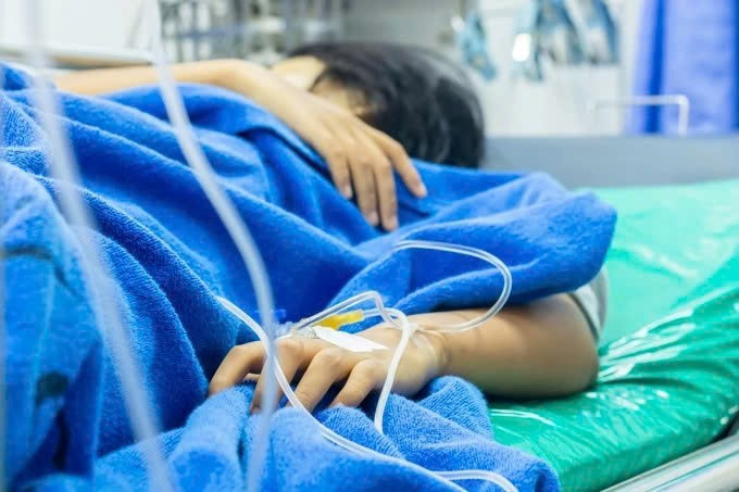 Căn bệnh tăng đáng báo động vào mùa lạnh, có thể tử vong trong 24 giờ: Dấu hiệu và cách nhận biết