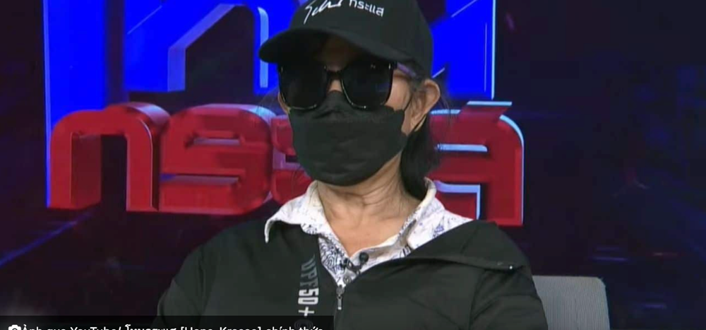 Chấn động: Cô giúp việc pha chất khử trùng vào sữa để đầu độc đứa trẻ 2 tuổi, bị bắt giữ ngay trên sóng truyền hình trực tiếp - ảnh 8