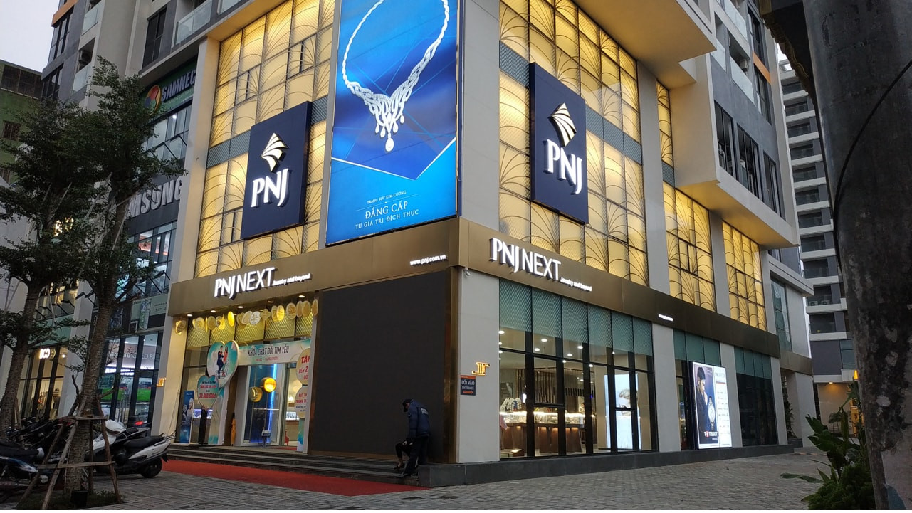 PNJ bị phạt nặng do lập hơn 1.000 hóa đơn bán hàng không đúng thời điểm