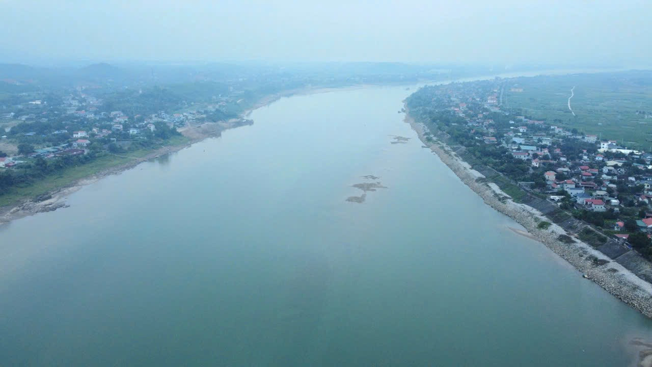 Dự kiến xây cầu bắc qua đôi bờ sông Đà, gia tăng kết nối phía Tây Thủ đô- Ảnh 1.