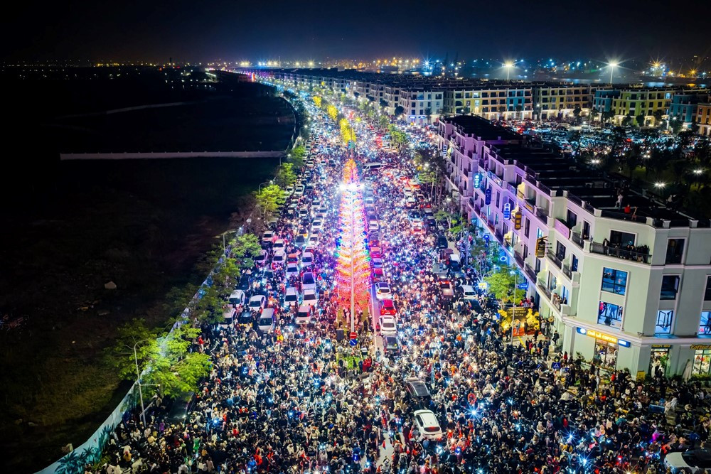 Hơn 1,5 triệu người dân và du khách đổ về loạt điểm đến của Vingroup - ảnh 6