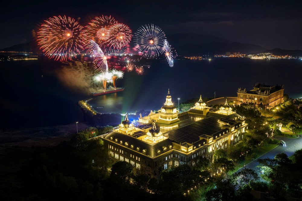 Hơn 1,5 triệu người dân và du khách đổ về loạt điểm đến của Vingroup - ảnh 2