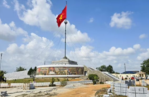 Trước Tết Nguyên đán, cây cầu ‘dài nhất trong lịch sử Việt Nam’, gắn với giai đoạn đất nước bị chia cắt sẽ hoàn tất trùng tu- Ảnh 2.