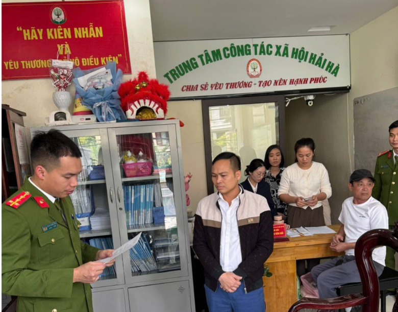 Bắt tạm giam một Giám đốc Trung tâm Công tác xã hội - ảnh 1