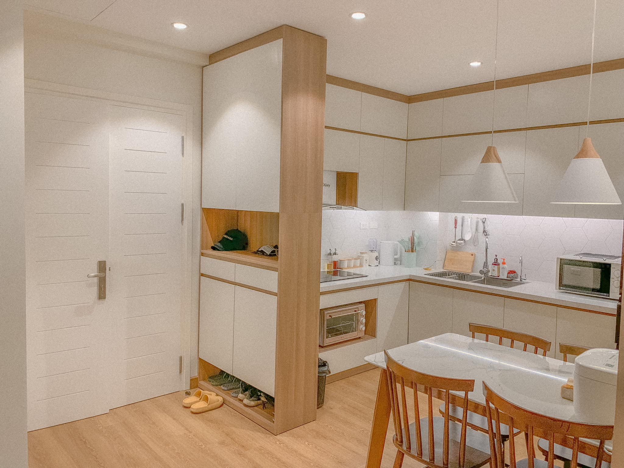 Hồi sinh căn hộ 65m2 thành nơi đáng sống chỉ với 350 triệu đồng- Ảnh 10.