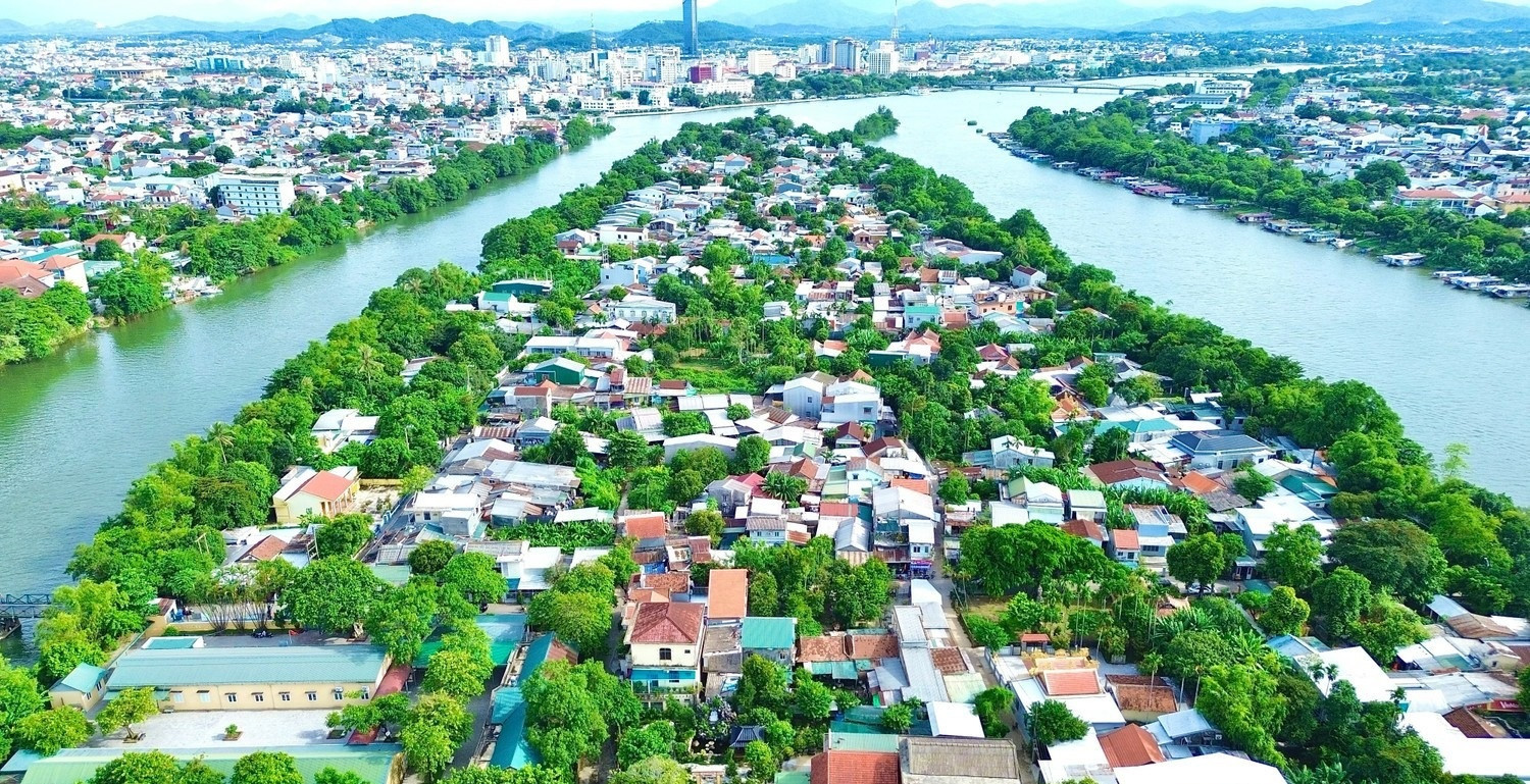 Thành phố trẻ nhất Việt Nam sắp xây cầu 2.200 tỷ bắc qua ‘xứ cồn cạn’ của dòng sông biểu tượng- Ảnh 2.