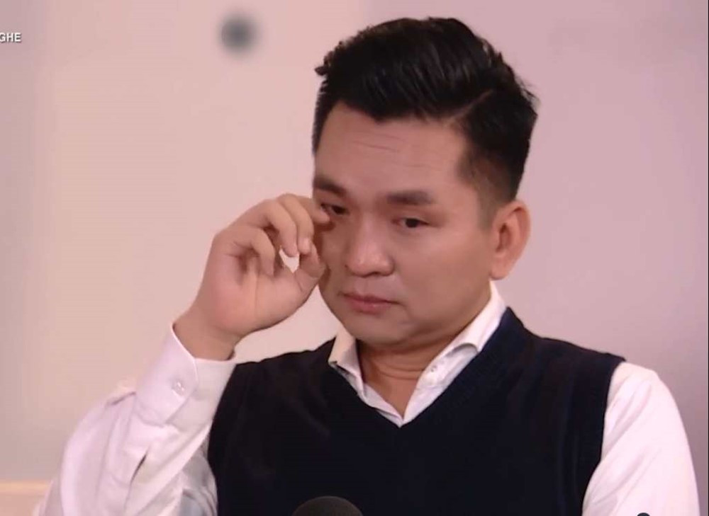 MC VTV nổi tiếng từng mắc ung thư máu, bật khóc khi chia sẻ về gia đình trên sóng truyền hình - ảnh 2