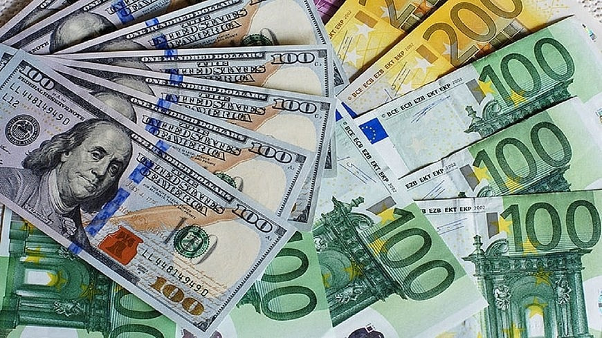 Tỷ giá USD hôm nay 7/1: Ngân hàng giữ ổn định, USD tự do hạ nhiệt Tỷ giá USD hôm nay 7/1: Ngân hàng giữ ổn định, USD tự do hạ nhiệt