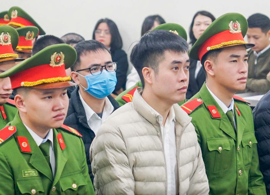 ‘Ông trùm’ sản xuất sữa giả HIUP trị giá hơn 2.400 tỷ đồng bị đề nghị 25-28 năm tù - ảnh 2