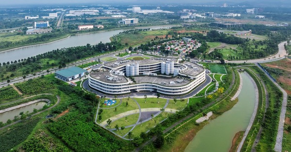 Việt Nam có Làng Vô Cực sở hữu kiến trúc thấp tầng độc đáo, tọa lạc tại ‘Thung lũng Silicon’ miền Bắc