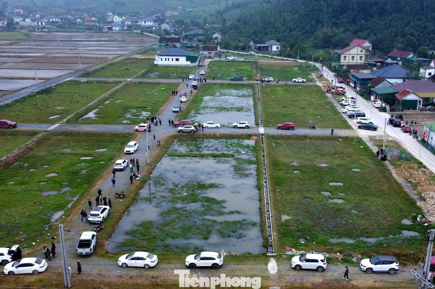 Đất đấu giá một xã ở Nghệ An 'nóng' bất thường sau thông tin đề xuất đầu tư KCN 800ha- Ảnh 1.