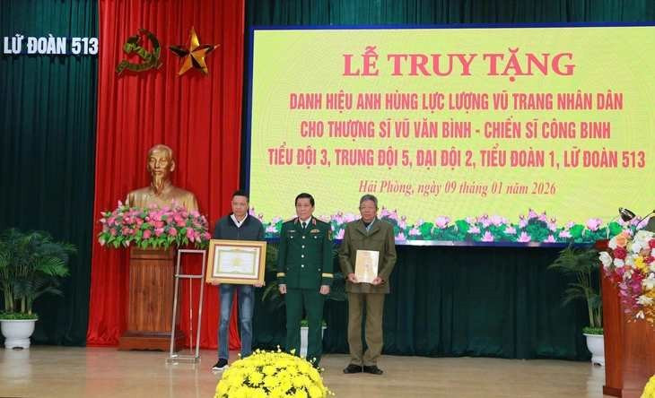 Chính thức truy tặng danh hiệu Anh hùng Lực lượng vũ trang nhân dân cho Thượng sĩ Vũ Văn Bình - ảnh 1