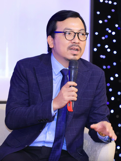 'Giáo sư Xoay' Đinh Tiến Dũng nhận nhiệm vụ đặc biệt - ảnh 4