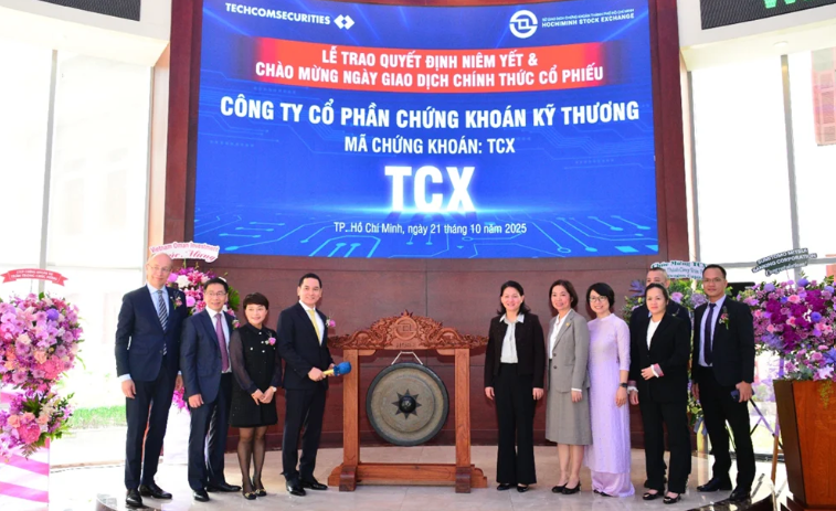 Thị phần môi giới TCBS tăng mạnh trong quý IV/2025, cổ phiếu lập đỉnh lịch sử