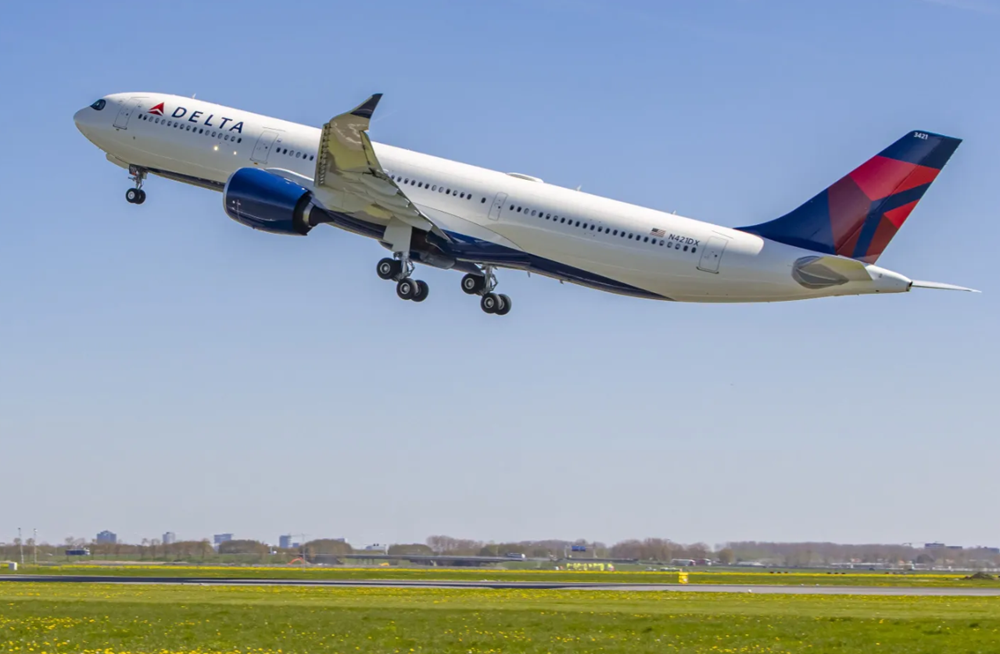 Lộ diện top 10 hãng hàng không đúng giờ nhất thế giới, chỉ một đại diện Mỹ xuất hiện - ảnh 1