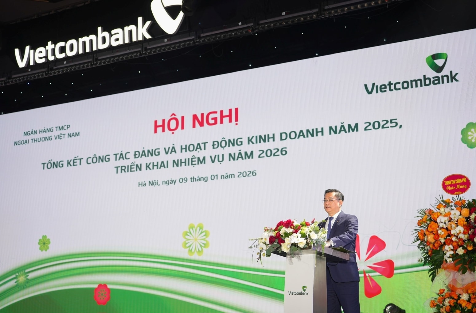 ktck.1cdn.vn-2026-01-09-_20250109_ndt_vcb-tong-ket-2025-dinh-huong-2026_1(1).jpg