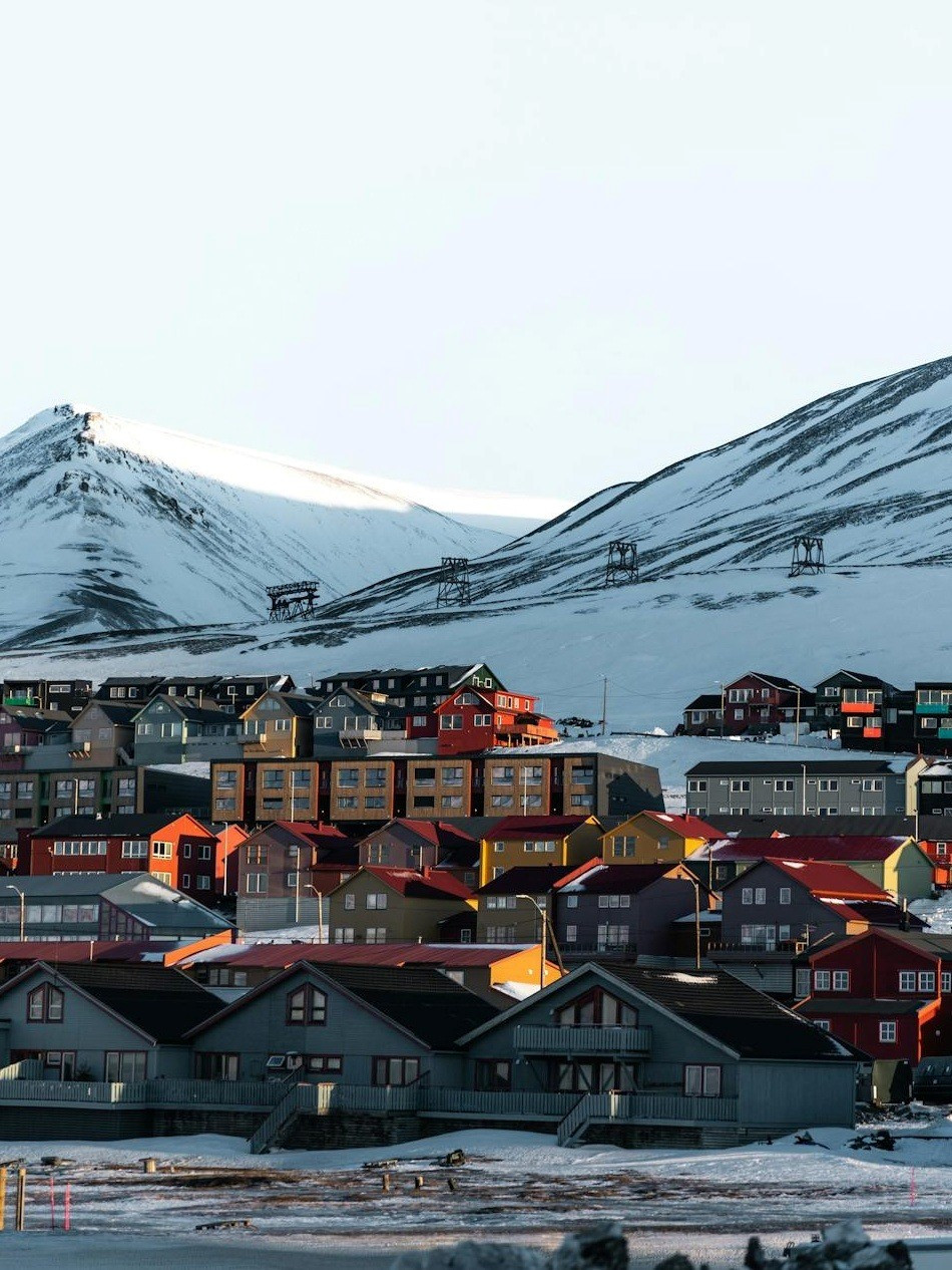 Cấm chết trong thị trấn, cấm xì hơi, cấm cho chim ăn... và những đạo luật lạ lùng - ảnh 1